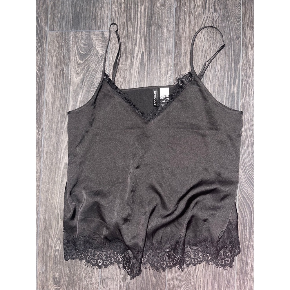 H&M satin/silk blouse